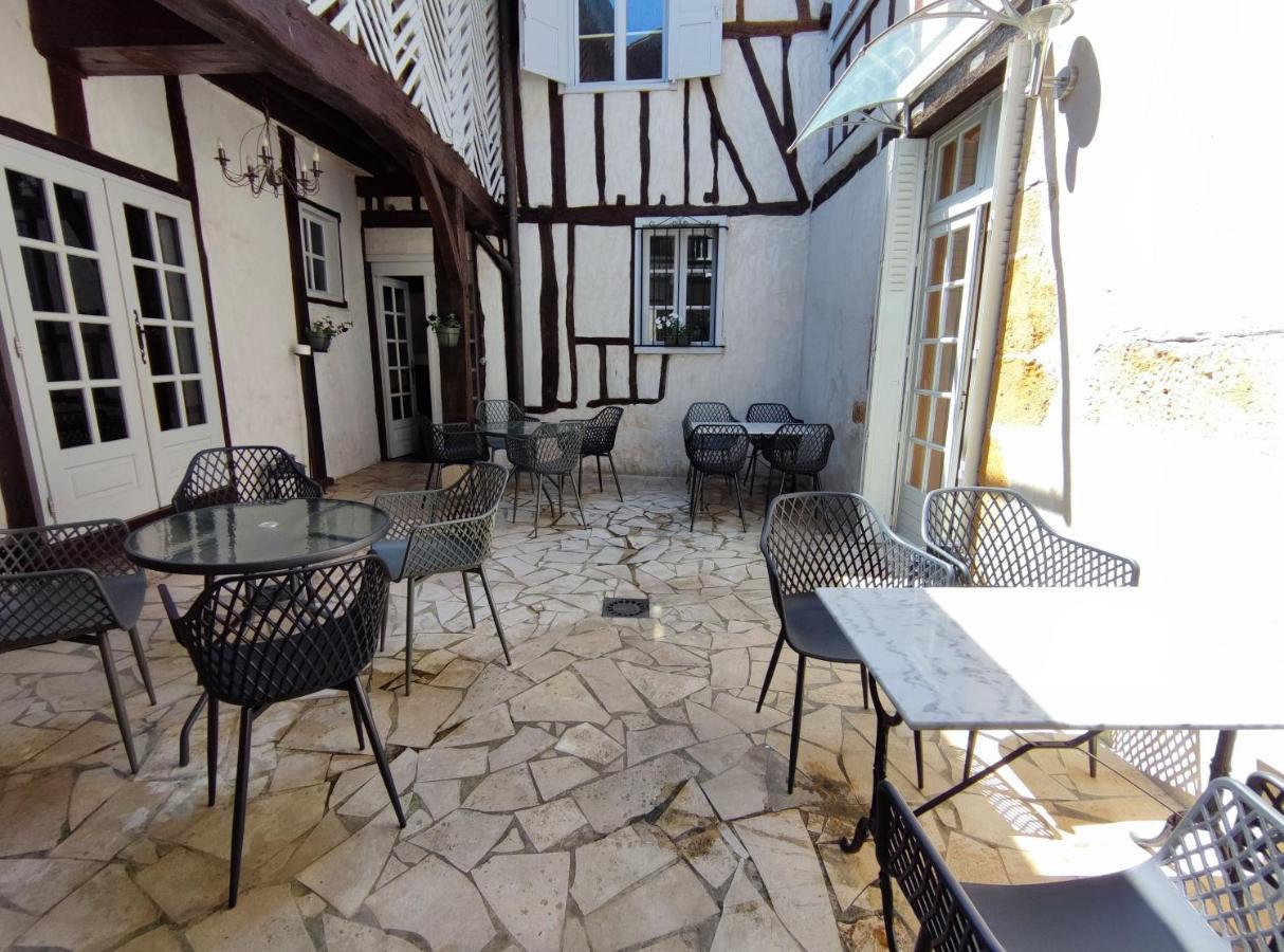 Nogapatio - Maison D'Hotes - Bnb Ногаро Екстериор снимка